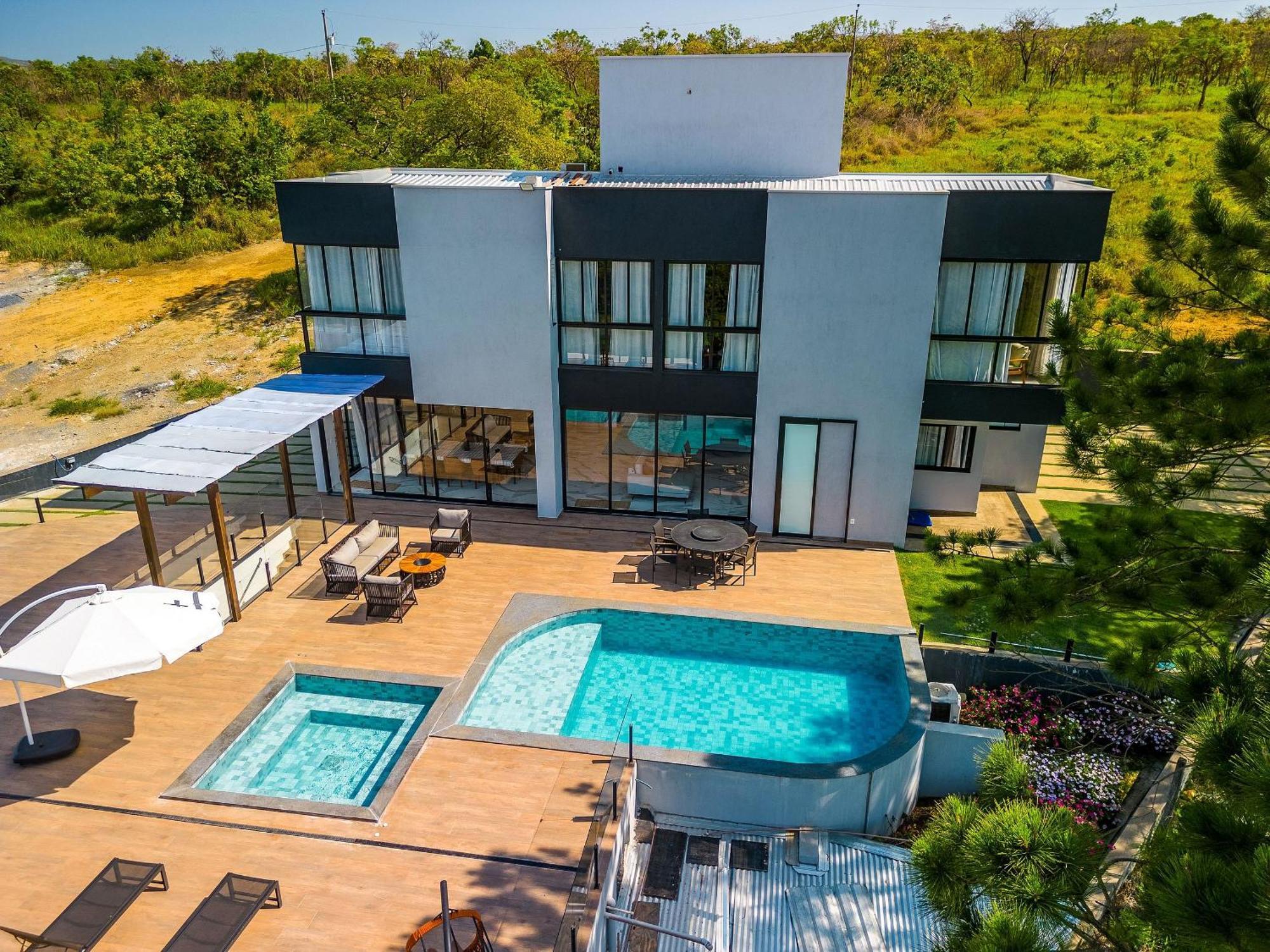 Pousada Com Piscina, Jacuzzi E Com Vista Em Capitolio - Casa Decore Exterior photo